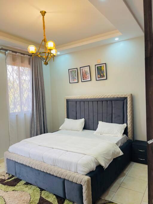Renex Homes Namugongo Экстерьер фото